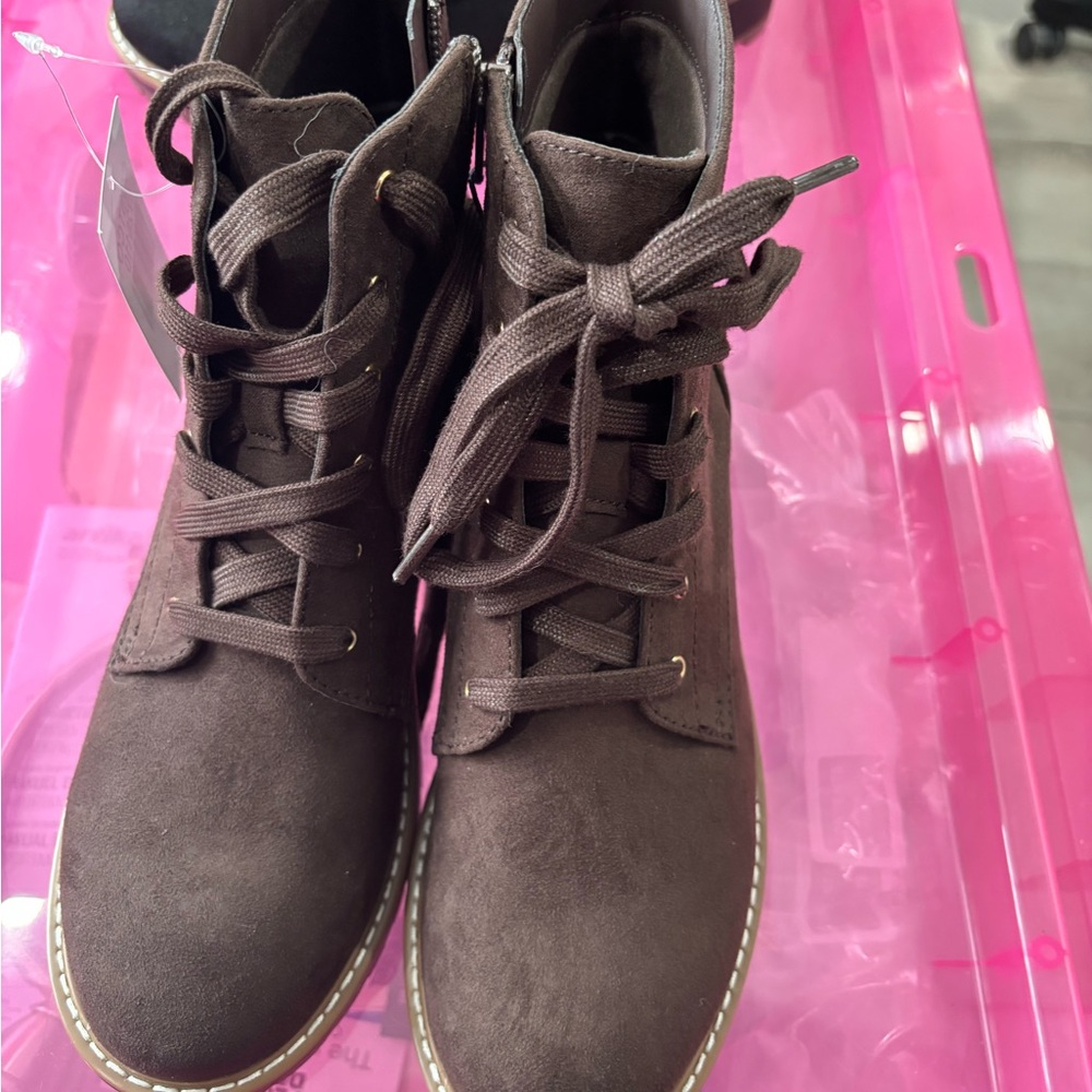 Brown Boots - Size US 8